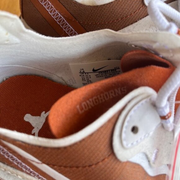 NWT Texas Longhorns Nike Athletic Shoe Men 7.5 / Women 9.0 - Picture 7 of 11